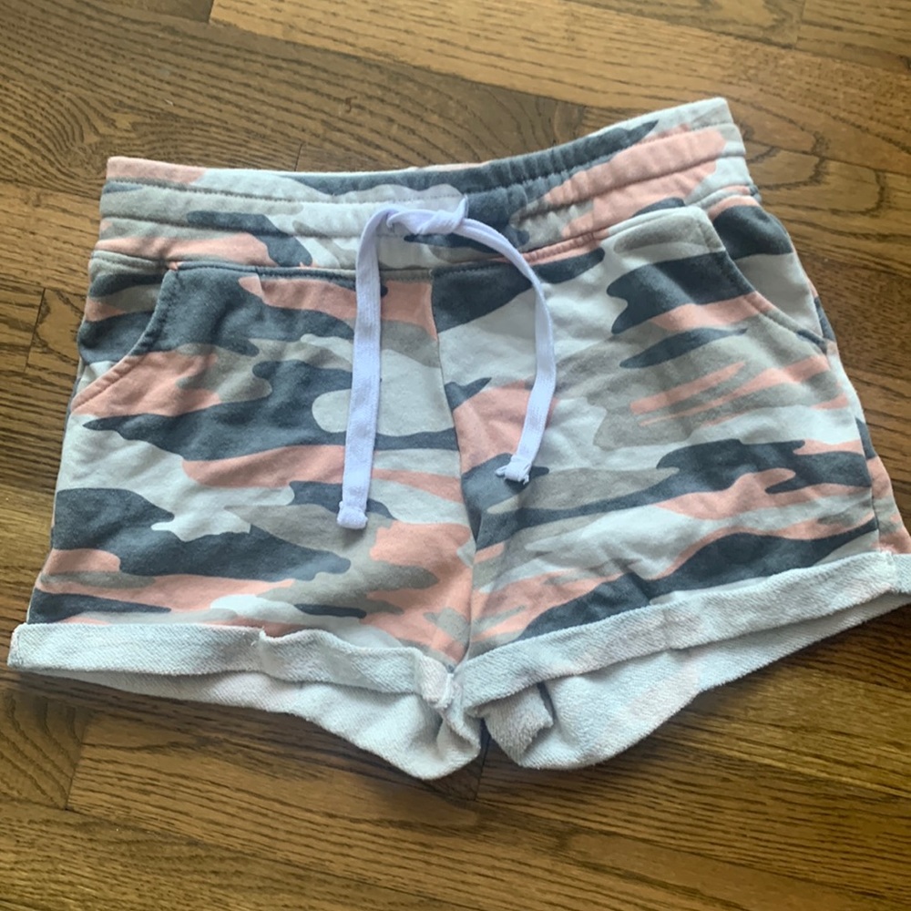 Pink camo shorts